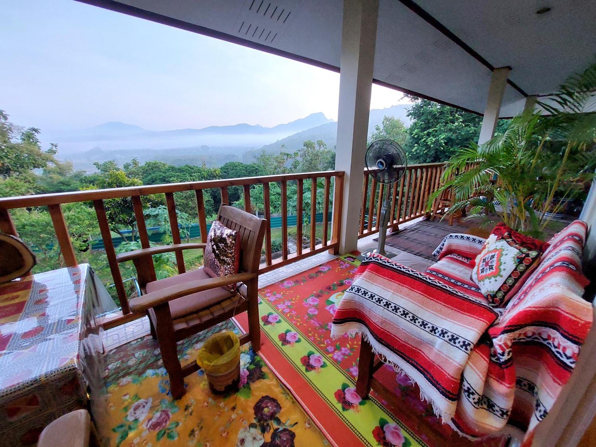 Pua Tranquil Vista Homestay Buitenkant foto